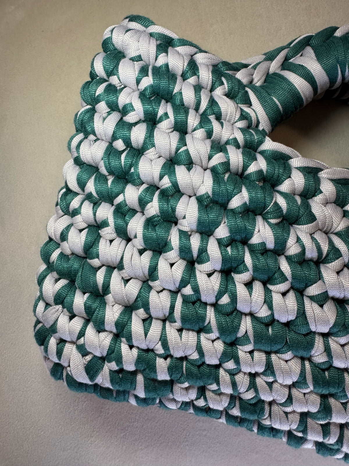 Luna Mini - Green/Grey