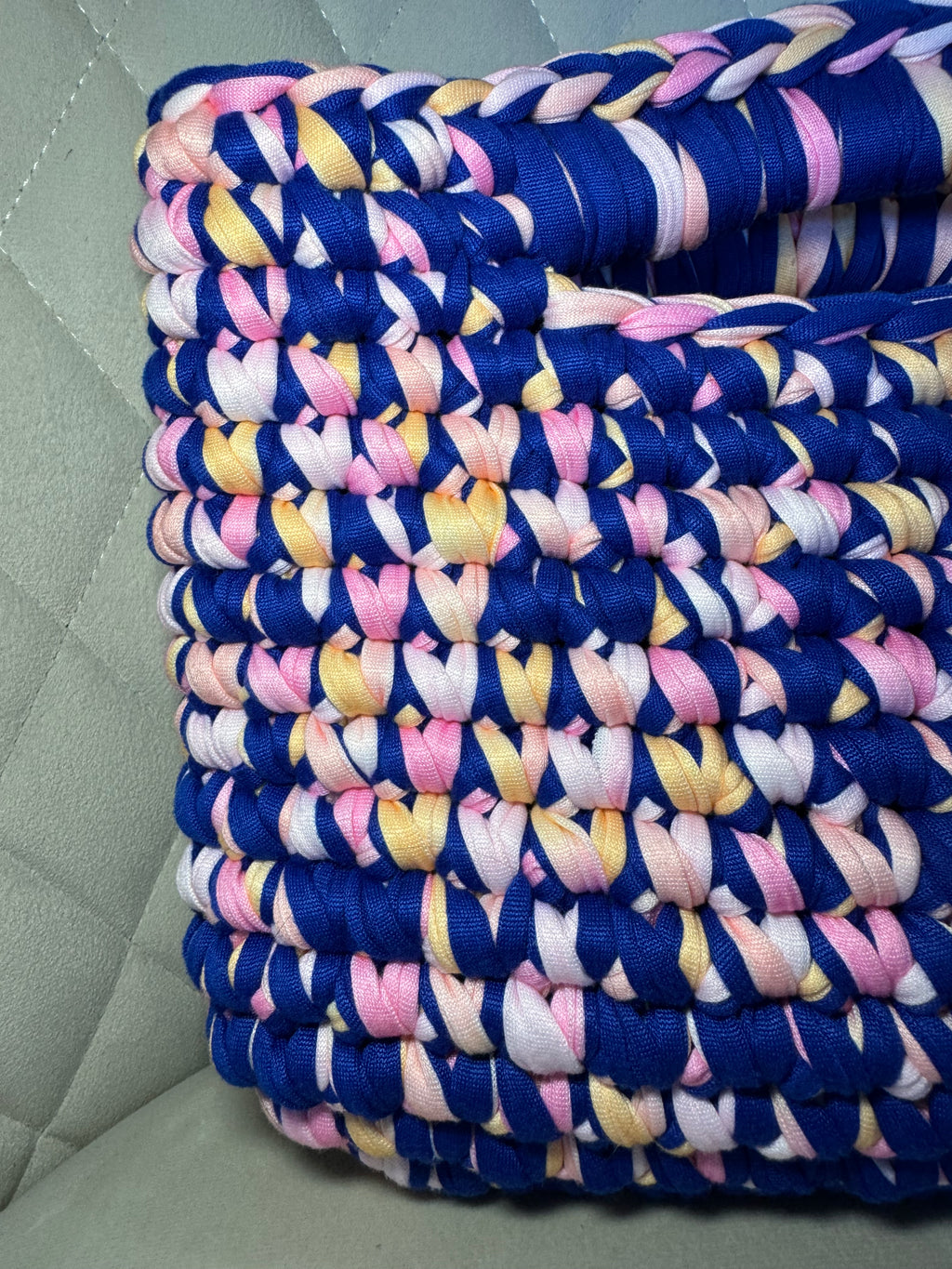 Luna Mini - Sprinkles