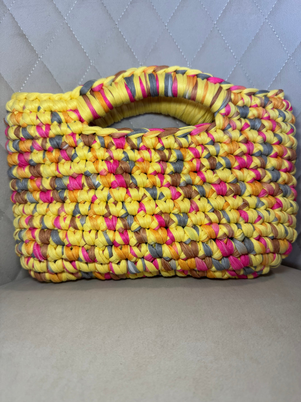 Luna Mini - Banana Sprinkle
