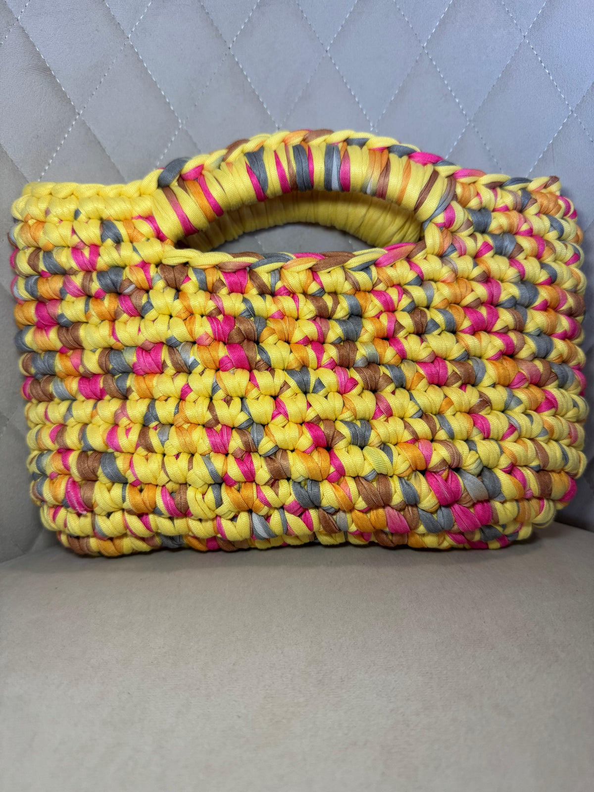 Luna Mini - Banana Sprinkle